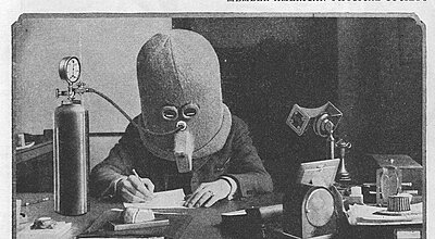 Annons för Hugo Gernsbacks uppfinning "the Isolator". En person sitter vid ett skrivbord och skriver, bärande en huva som täcker hela huvudet ner till axlarna och till vilken en syrgastub är kopplad.